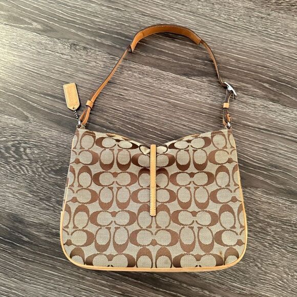 Coach Vintage 2002 Hamptons Signature Clip Hobo - Picture 8 of 10